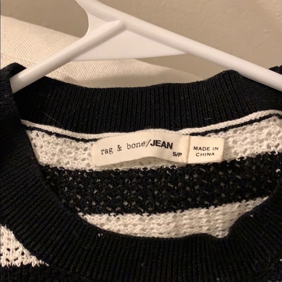 Rag and bone cold shoulder B&W striped sweater - Picture 3 of 5